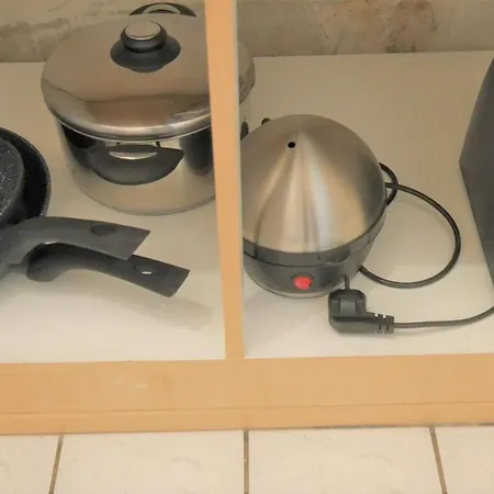 Gemuetliche Wohnung Mit 3 Boxspringbetten + Wlan 아파트